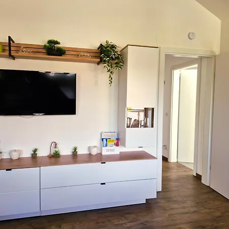 Apartament Lindpointner *