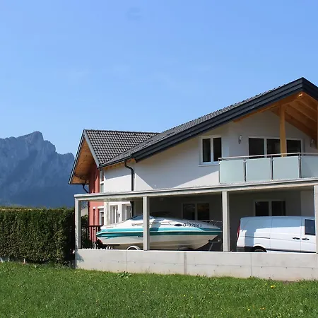 Lindpointner Apartament *